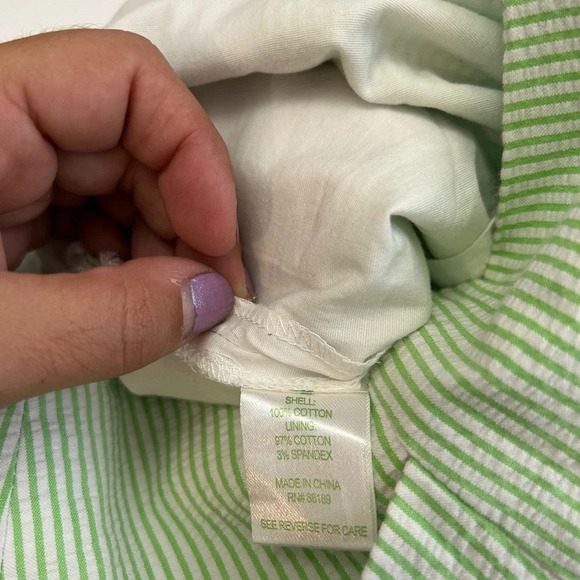 Lily Pulitzer Scalloped Seersucker Skort - Picture 5 of 7